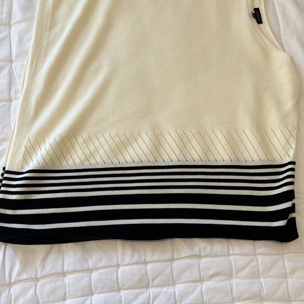 Talbots Poncho - Picture 5 of 5